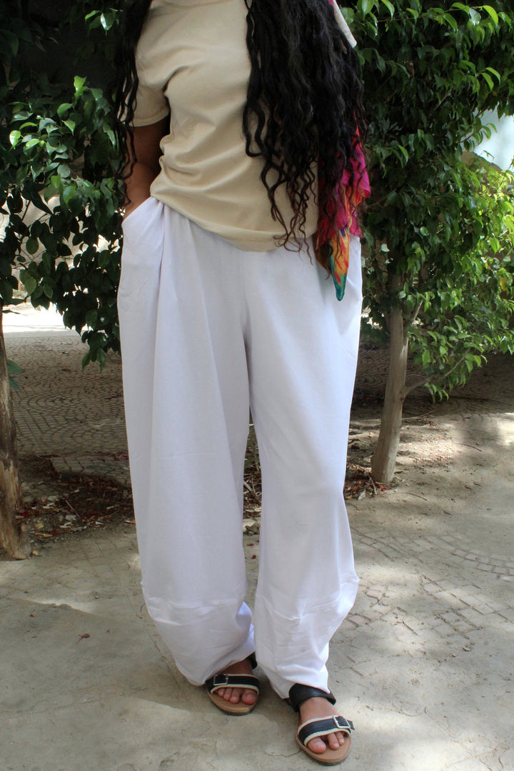 White Oversized pants